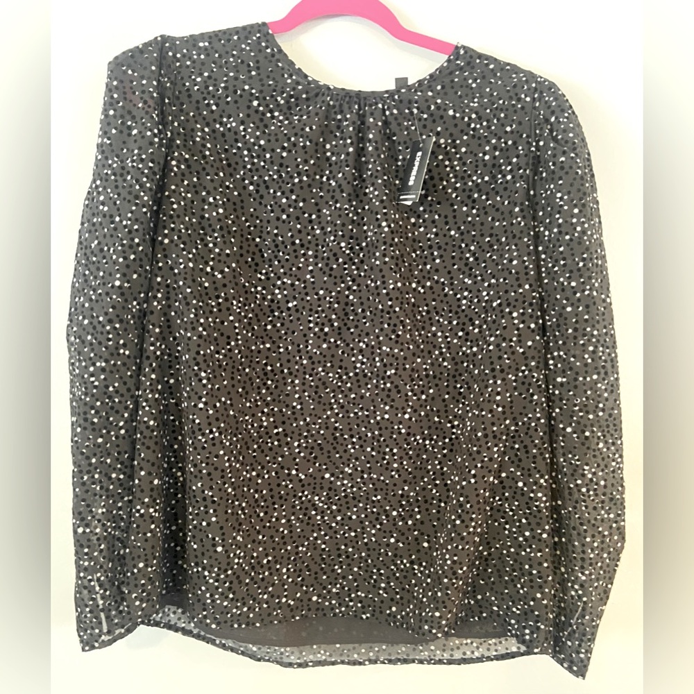 Express size L grey and black shirt with dots